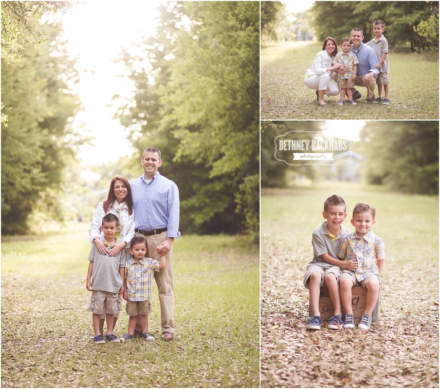 Orlando family photographer session woods