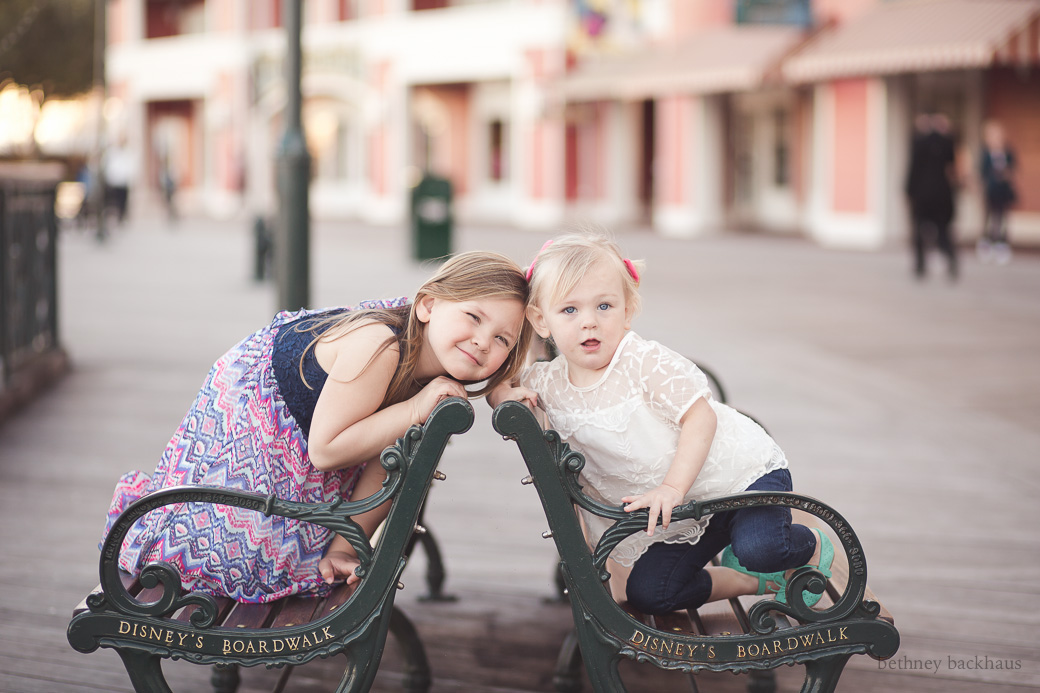 Family of 4 - Disney world family session | Orlando Disney World Photographer