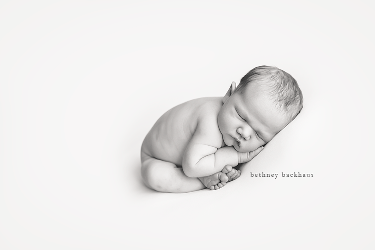 Winter Park FL Newborn Photographer | Natural Newborn Photos