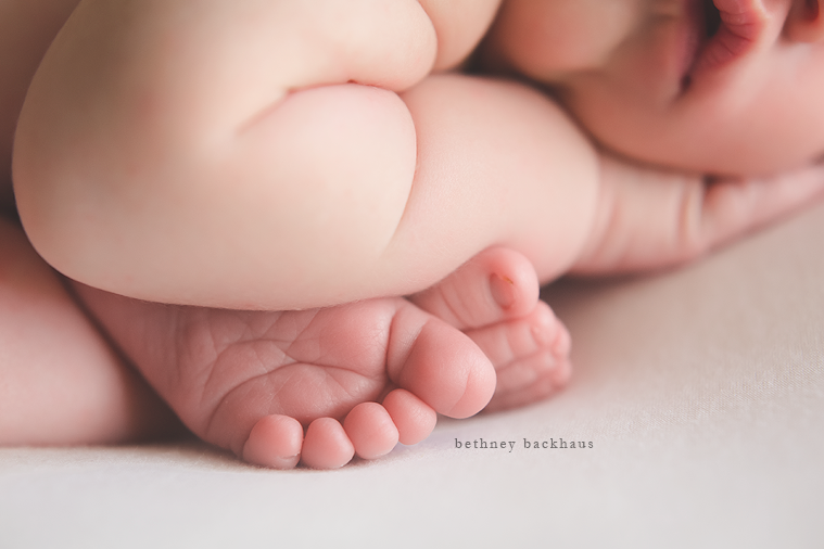 Winter Park FL Newborn Photographer | Natural Newborn Photos