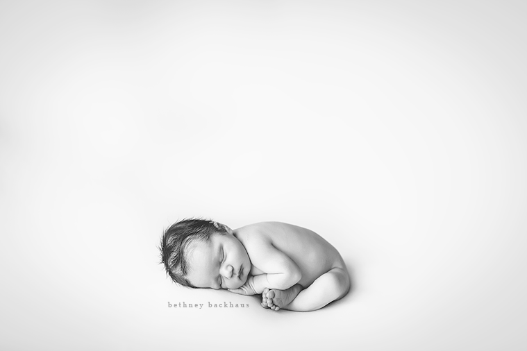 Newborn Photographer Orlando FL | Simple newborn photos - 7 day old baby boy