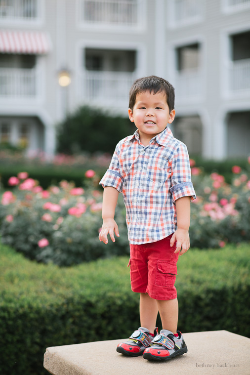 Orlando Disney Photo session pose