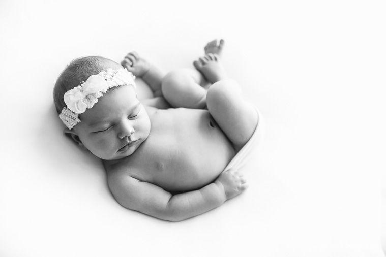 Newborn girl photo session Orlando
